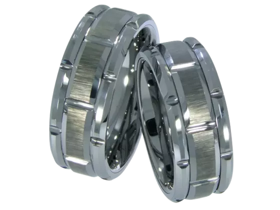 Lilou- a pair of rings (tungsten)