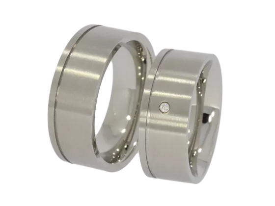 Alec - a pair of rings (stainless steel)