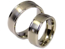 Andre im Paar (Titan)