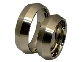 Barbra im Paar (Edelstahl)