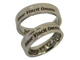 Angelina im Paar (Edelstahl)